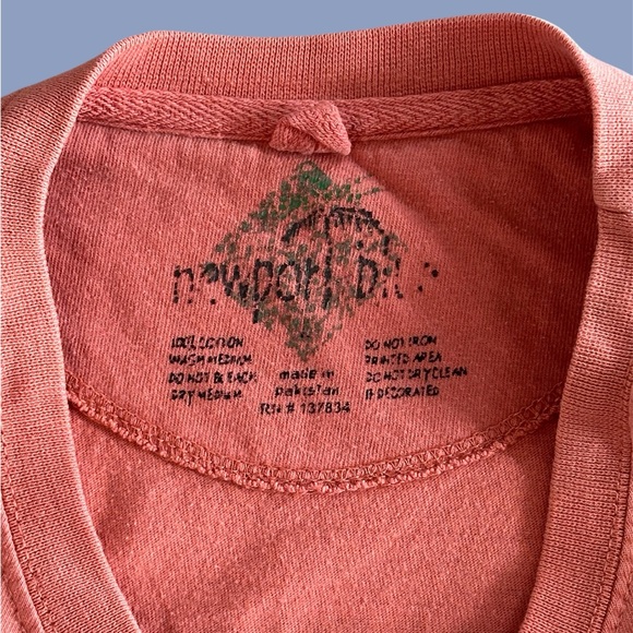 Newport Blue Graphic T-Shirt‎ L Island Last Resort Escape To The Island Relax - Picture 5 of 6